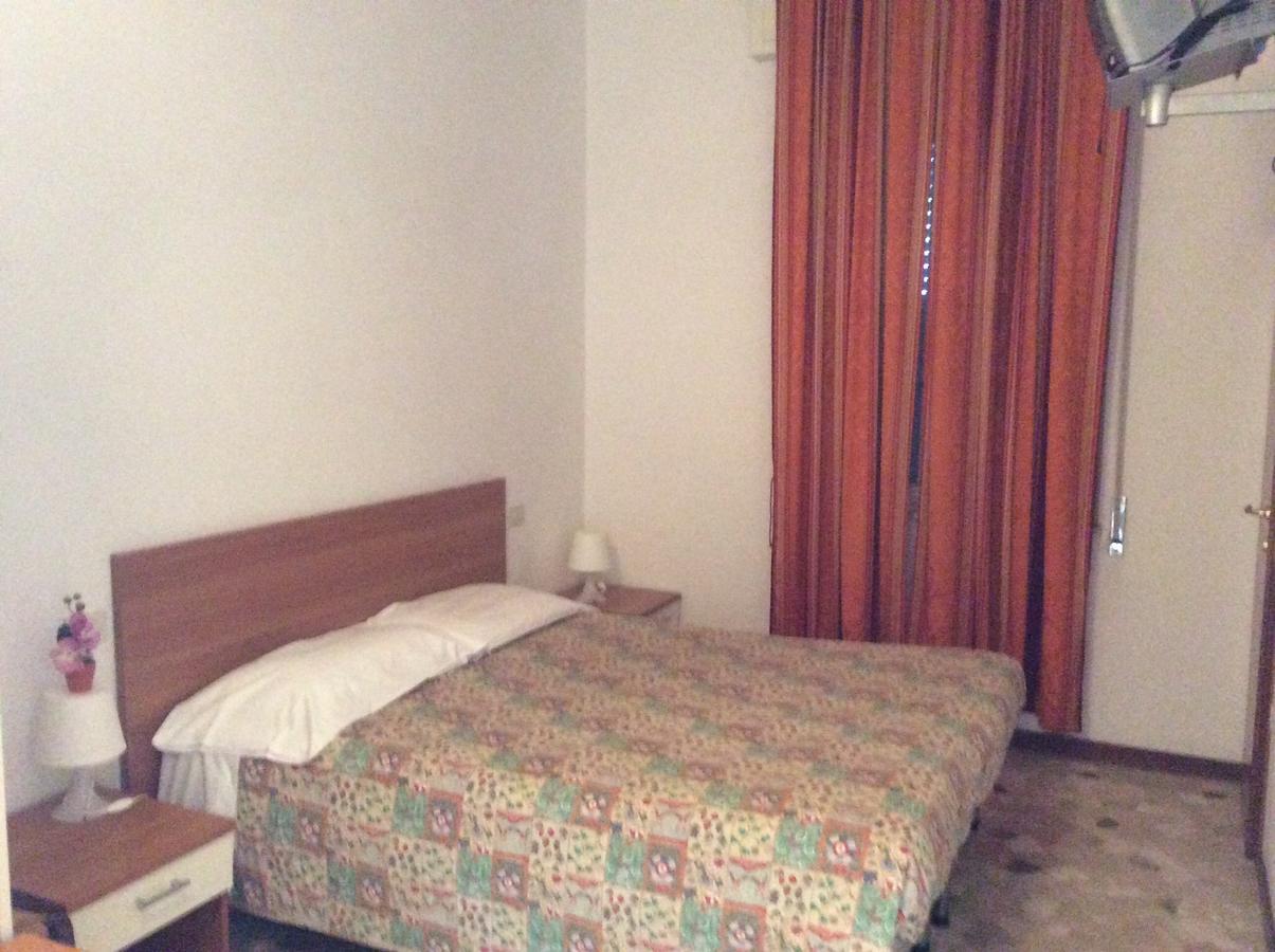 Hotel Rex Chianciano Terme Buitenkant foto