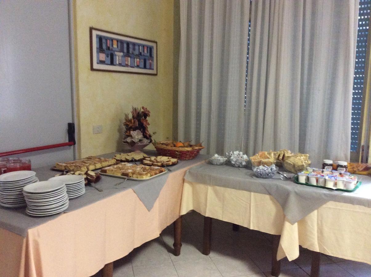 Hotel Rex Chianciano Terme Buitenkant foto