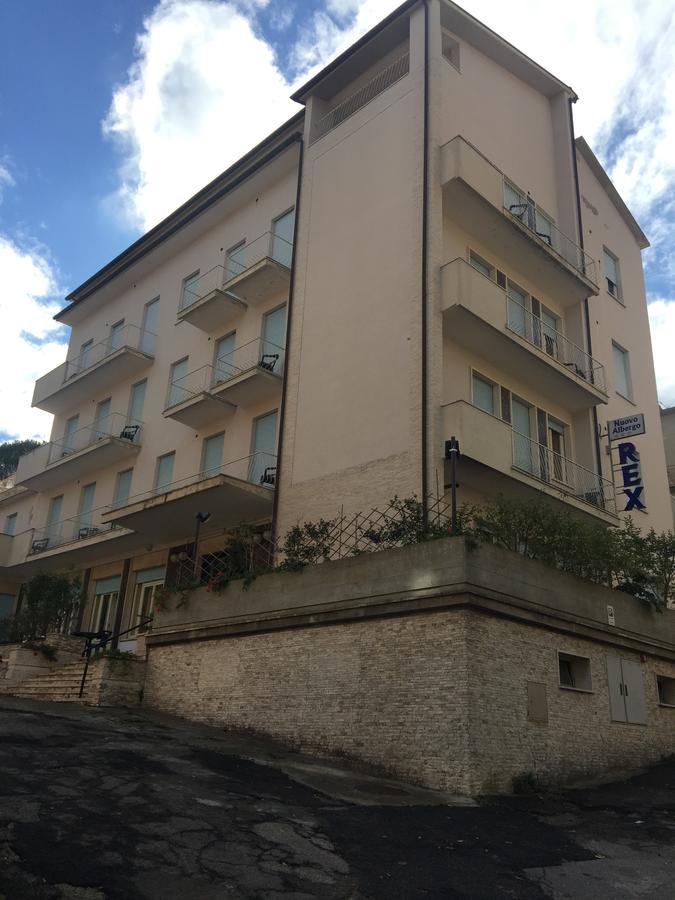 Hotel Rex Chianciano Terme Buitenkant foto