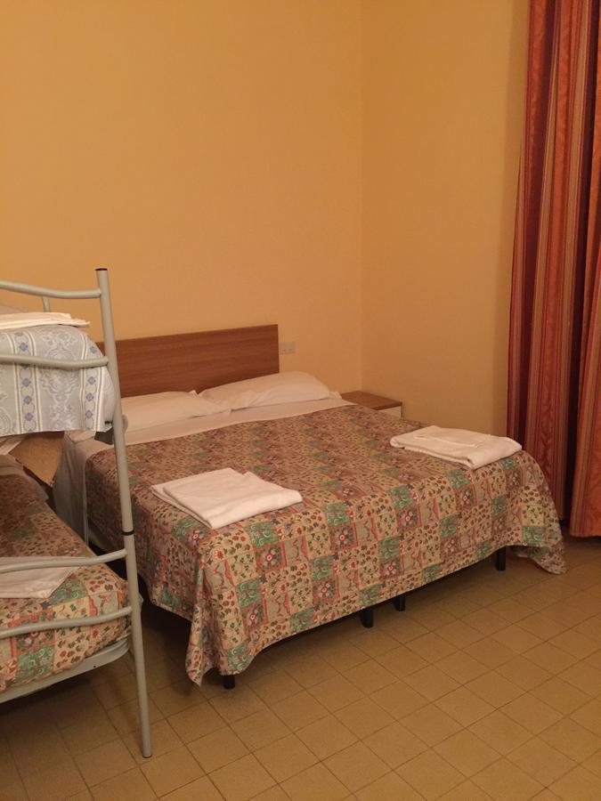 Hotel Rex Chianciano Terme Buitenkant foto